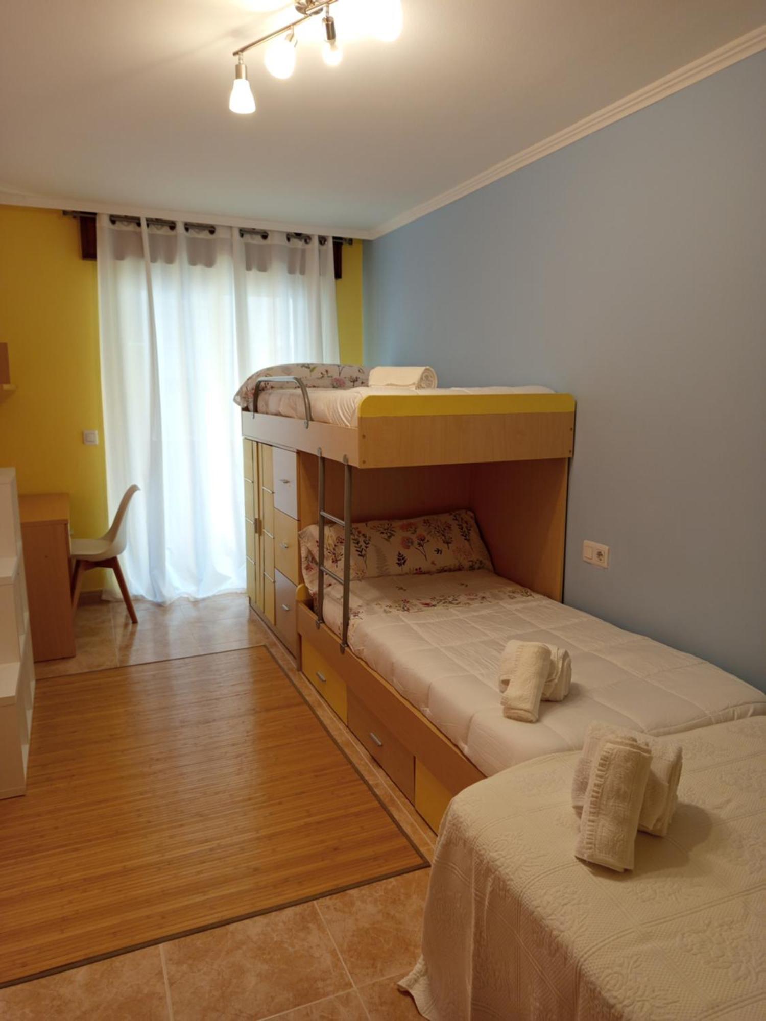 Piso Centrico En Ribeira Apartment Ngoại thất bức ảnh